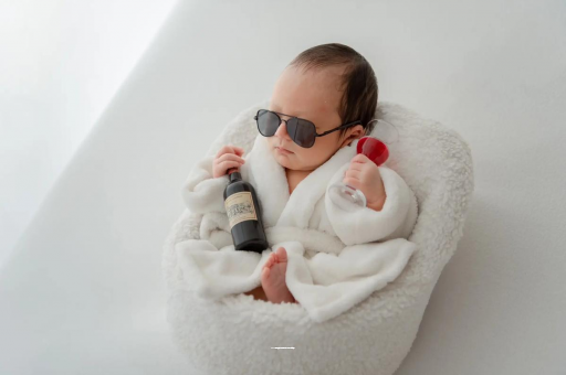 贵港两个月宝宝脐疝怎么办